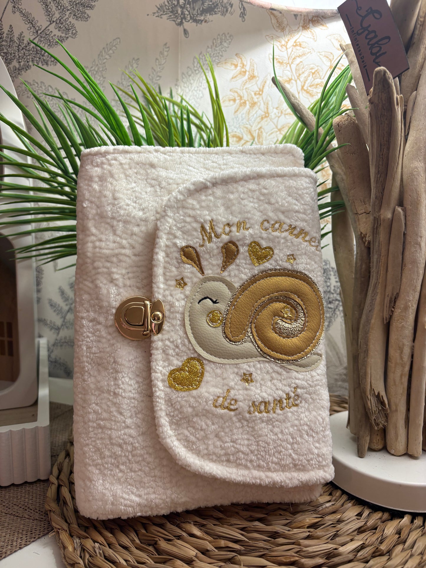 Reservé Cathy Protège carnet de santé escargot