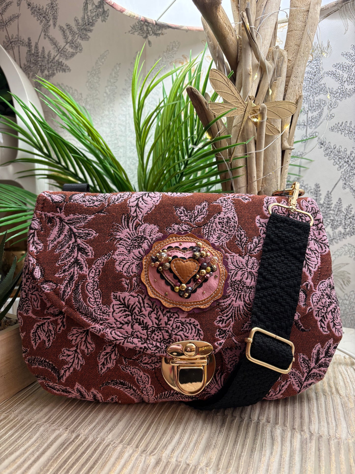Sac à main cœur à prendre